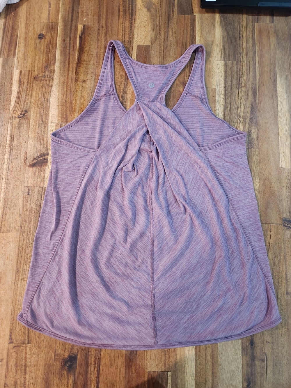 Lululemon Women's Racerback Tank Top - Picture 2 of 2